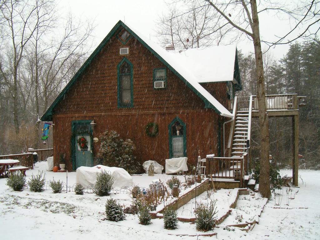 Ebenezer House Bed & Breakfast Burtonsville Eksteriør bilde