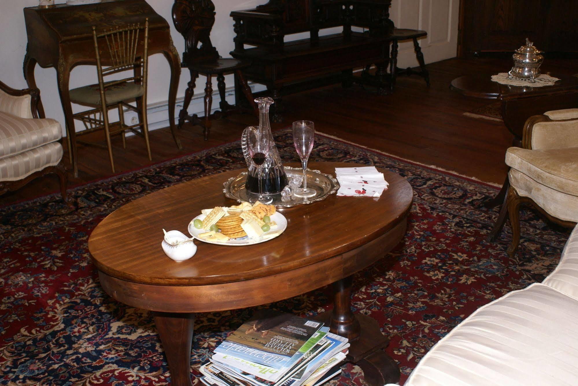 Ebenezer House Bed & Breakfast Burtonsville Eksteriør bilde